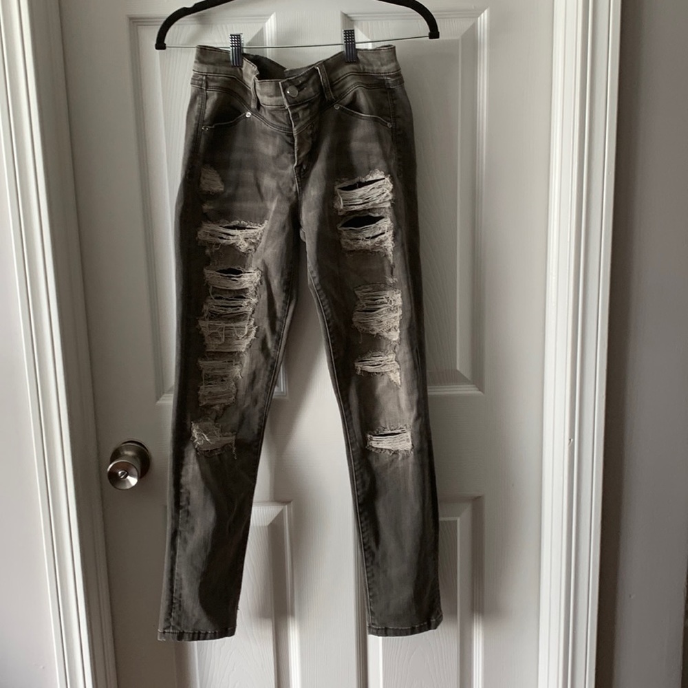 Bebe jeans- Black with a ripped/ distressed look.